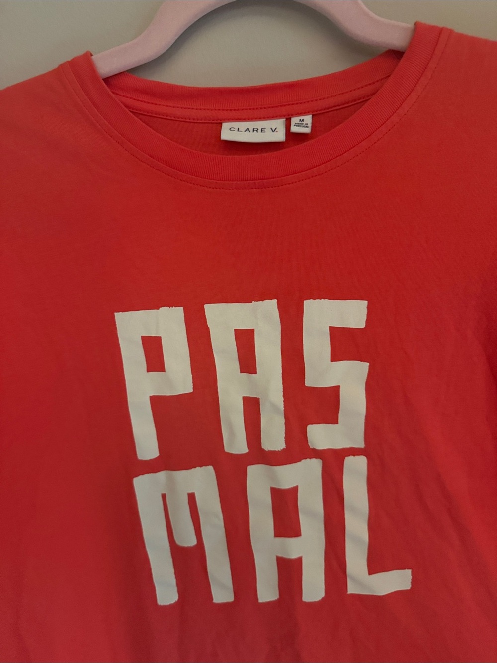 Clare V Coral-Red 'PAS MAL' Short Sleeve Tee - Picture 2 of 4